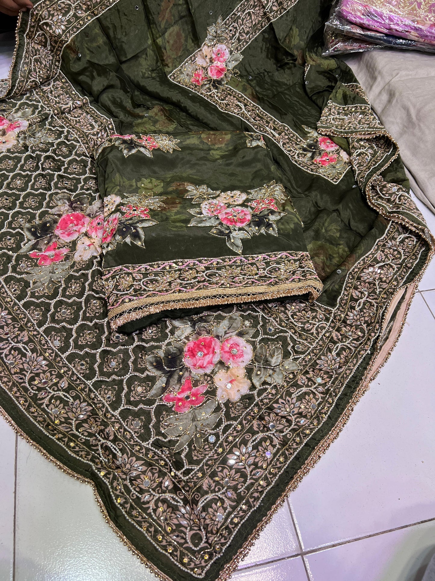 Riwaza crepe unstitched suit Punjabi Salwar suit - Saffronfashionindia