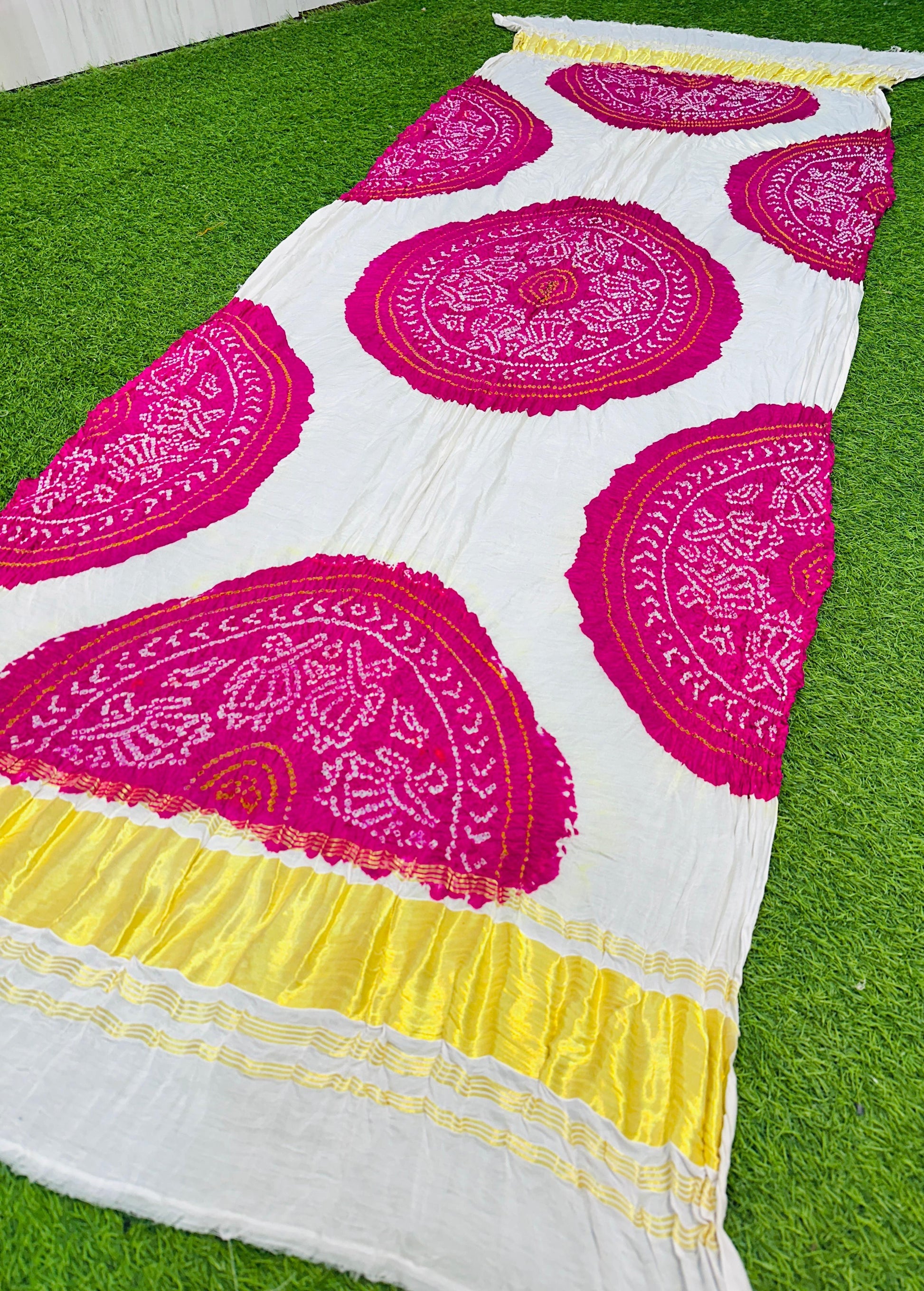 White gajji silk dupatta Indian dupatta trendy dupatta - Saffronfashionindia