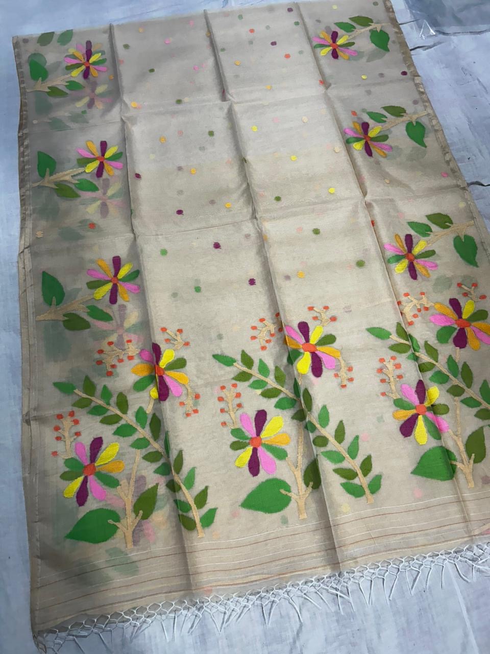 Manjulika weaving jamdani Saree - Saffronfashionindia