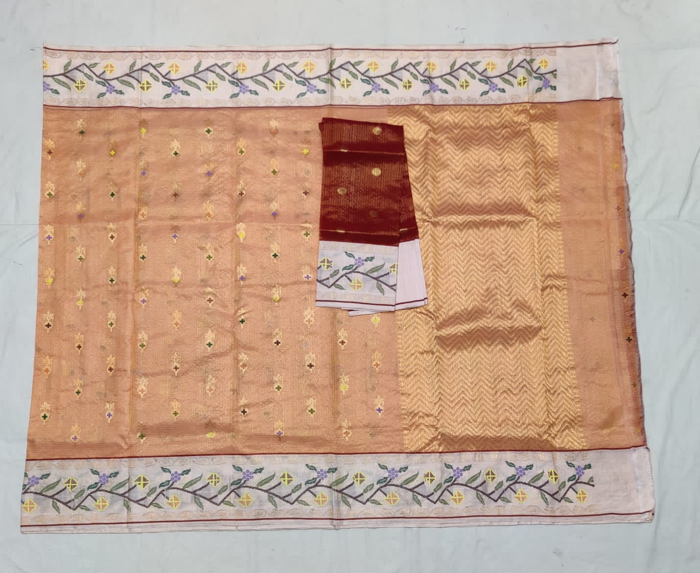 Peachin zari kota saree traditional sarees - Saffronfashionindia