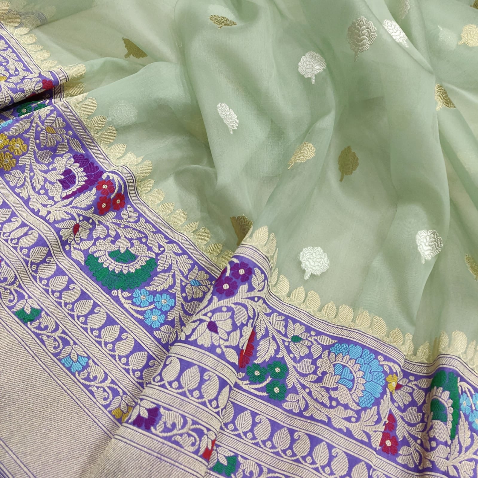 Oniva Kora saree handwoven saree Indian kora kadwa sarees - Saffronfashionindia