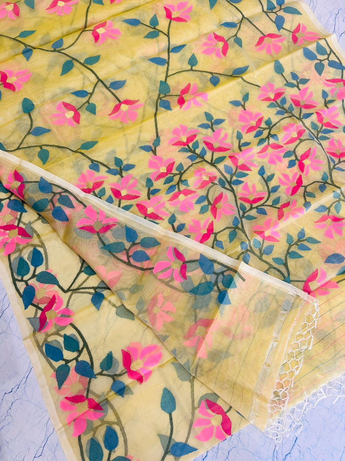 Yelena handloom muslin Tantuj sarees - Saffronfashionindia