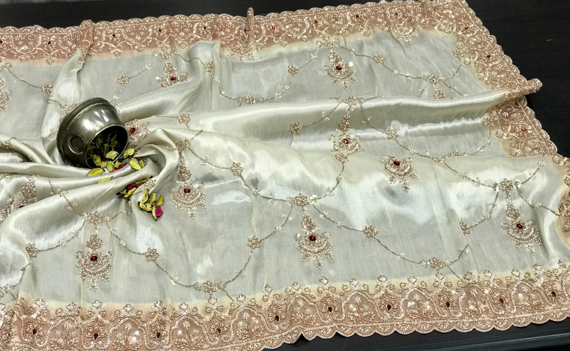 Silk Kanjeevaram saree wedding sari reception saree blouse Saffronfashionindia