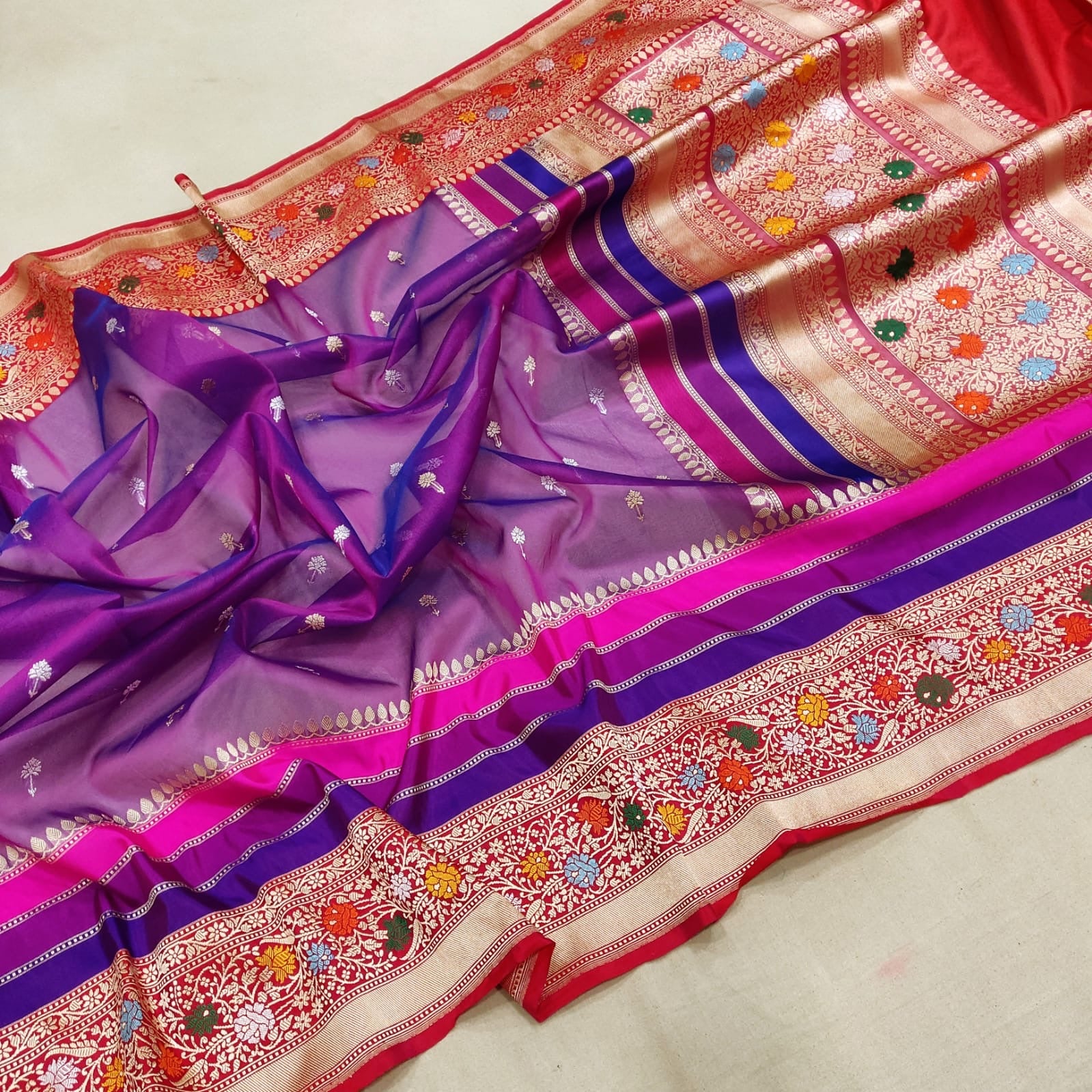 Kanisha Kora Handwoven Saree Beautiful Sari - Saffronfashionindia