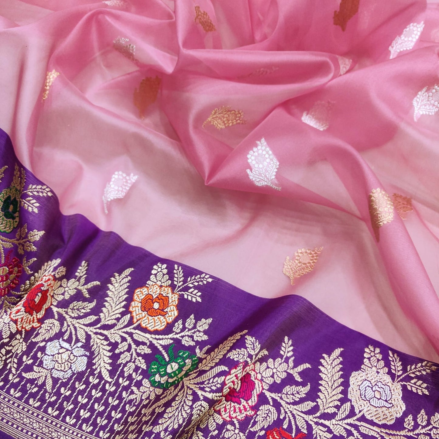 Pink Kora Handwoven Kadwa Zari saree Indian Sarees - Saffronfashionindia