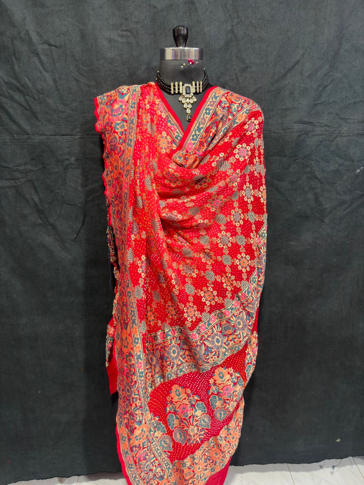 Tulip Red Bandhani Raid Bandhej Dupatta Traditional Dupatta - Saffronfashionindia