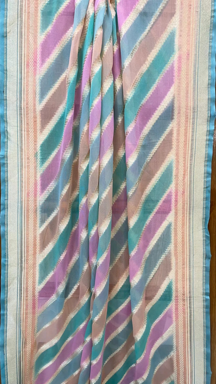 Zinash striped Khaddi Gorgette dupatta women dupatta - Saffronfashionindia