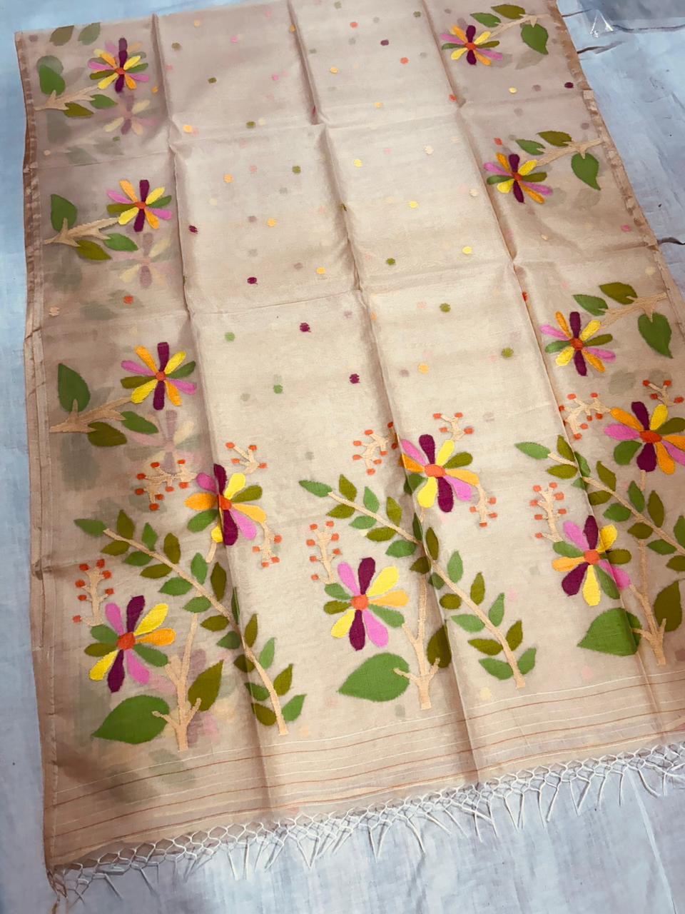 Manjulika weaving jamdani Saree - Saffronfashionindia