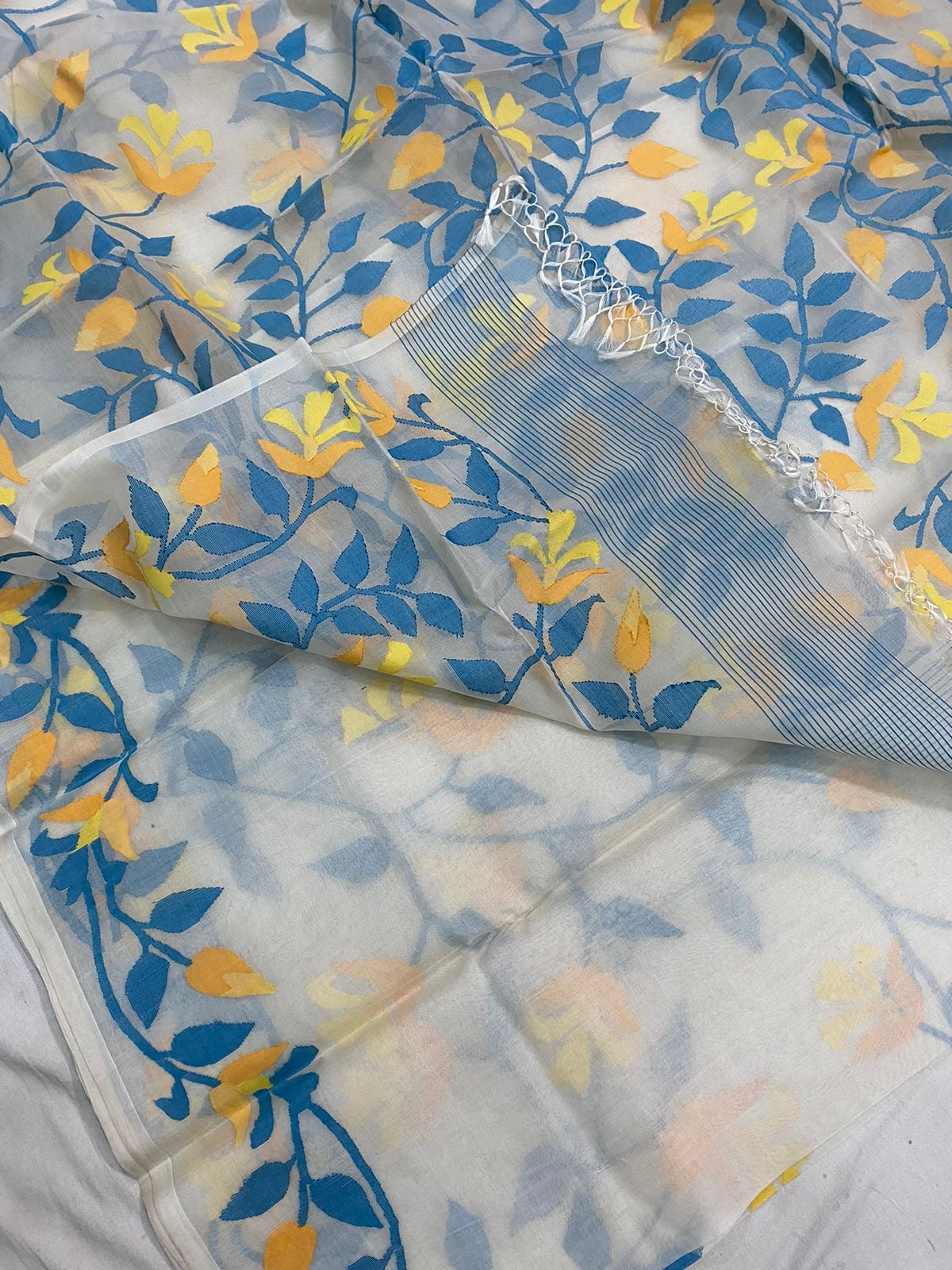 Aqua tantuj muslin handwoven Indian saree - Saffronfashionindia
