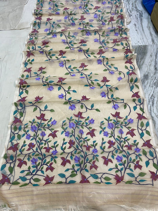 Malvika tantuj jamdani sarees handwoven saree - Saffronfashionindia