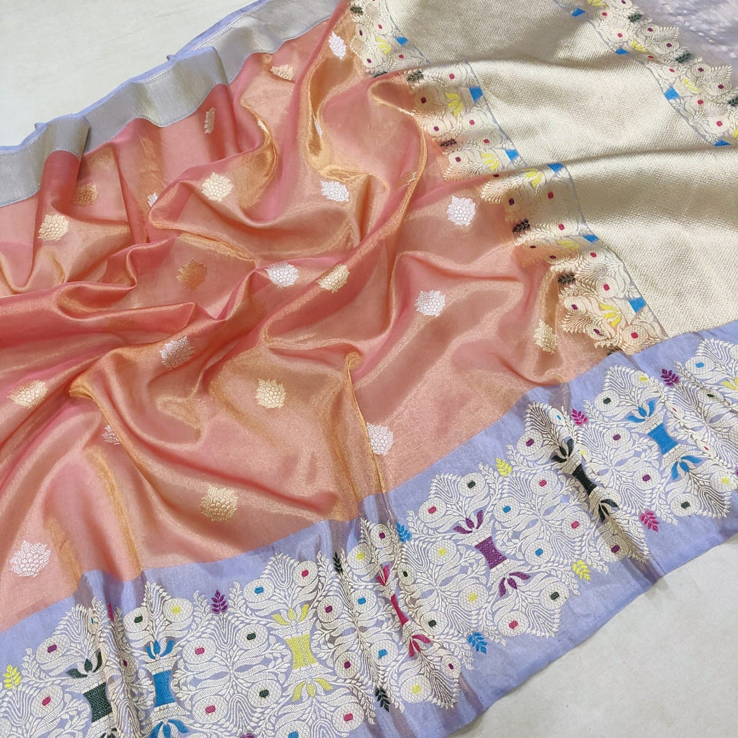 Zinaatam tissue handwoven kadwa saree - Saffronfashionindia