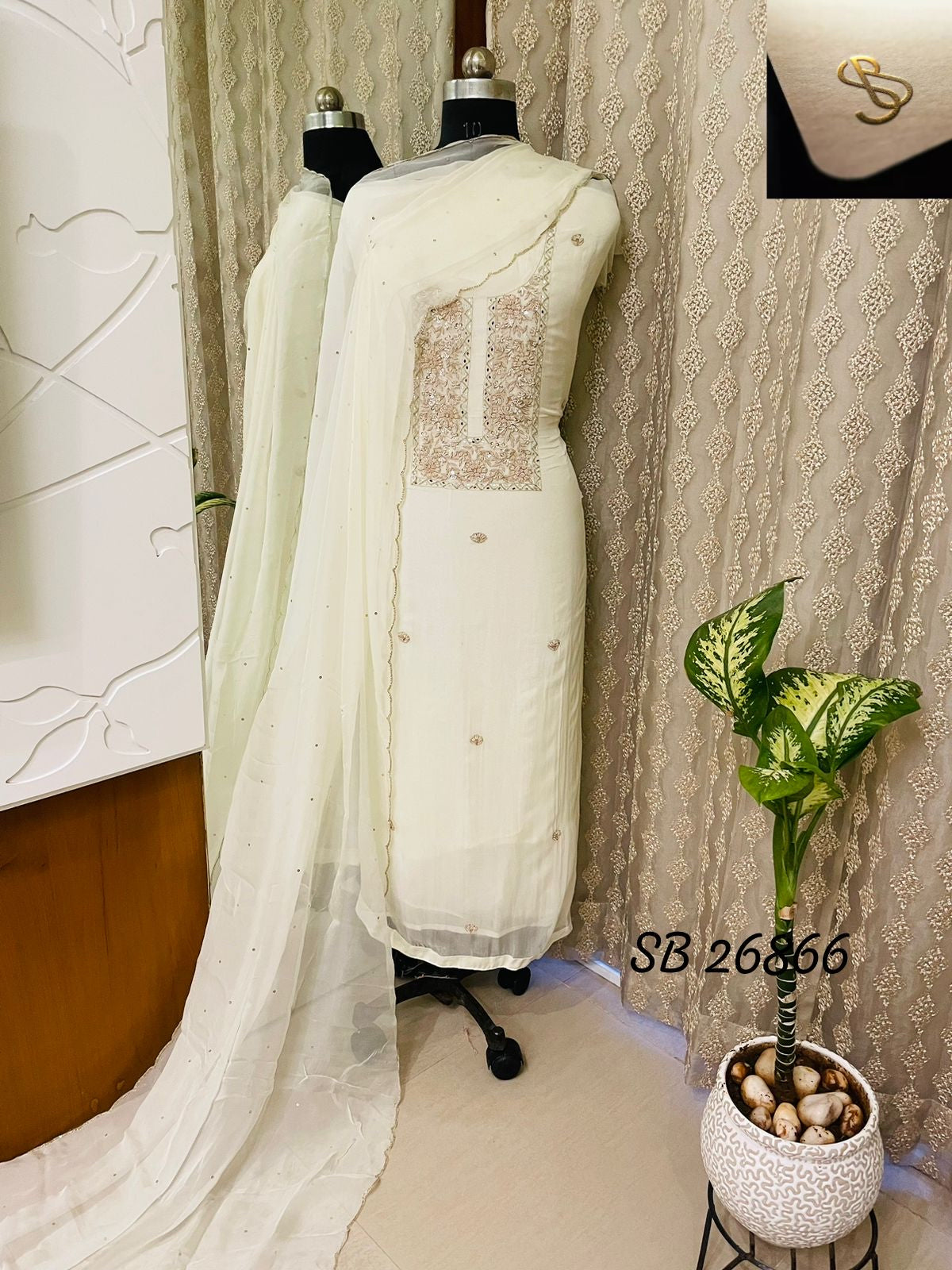 Lavisha organza salwar suit Indian suit - Saffronfashionindia