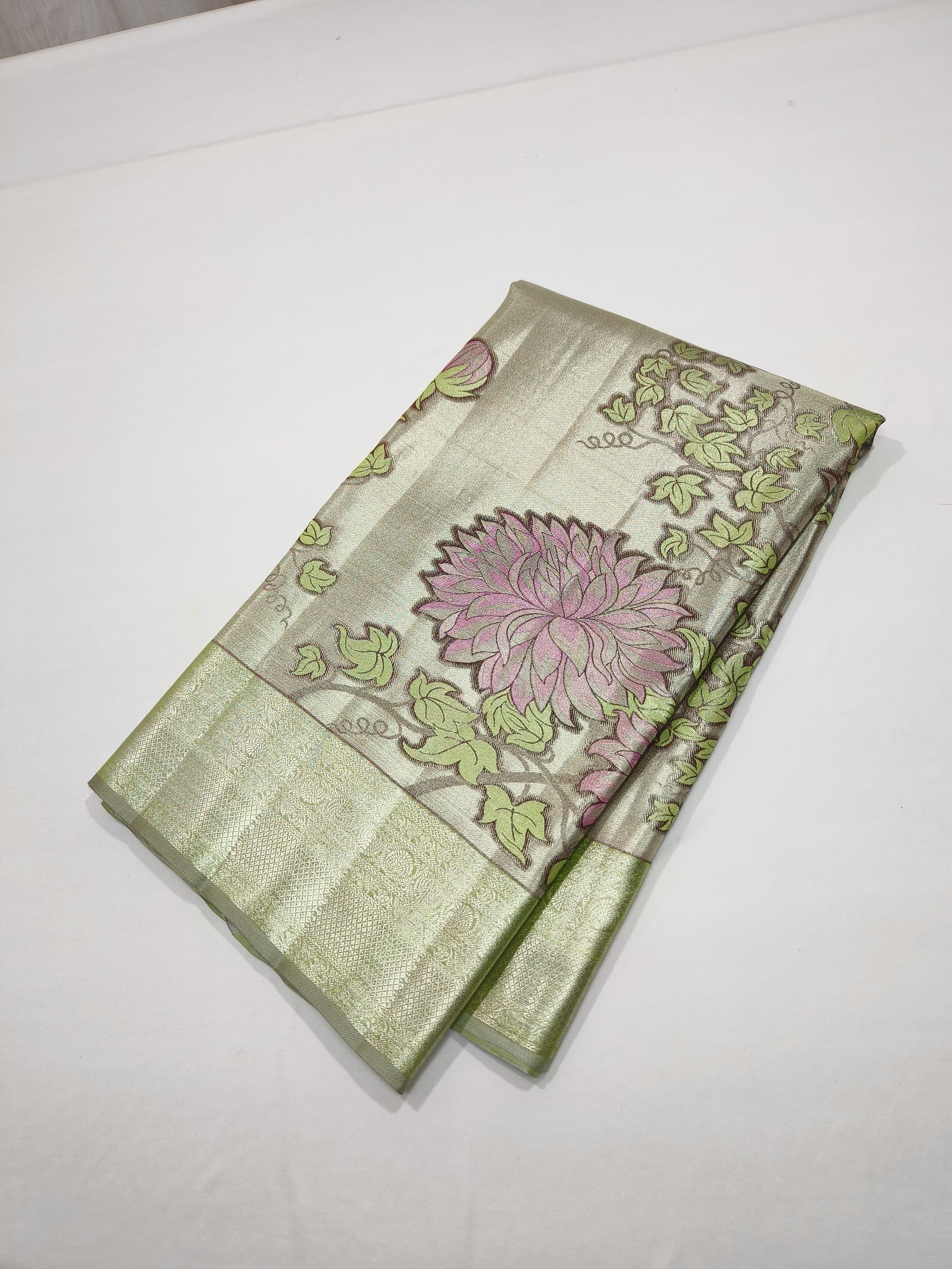 Hafisha Pure Kanjeevaram Silk Saree Indian Traditional Sarees SaffronFashion