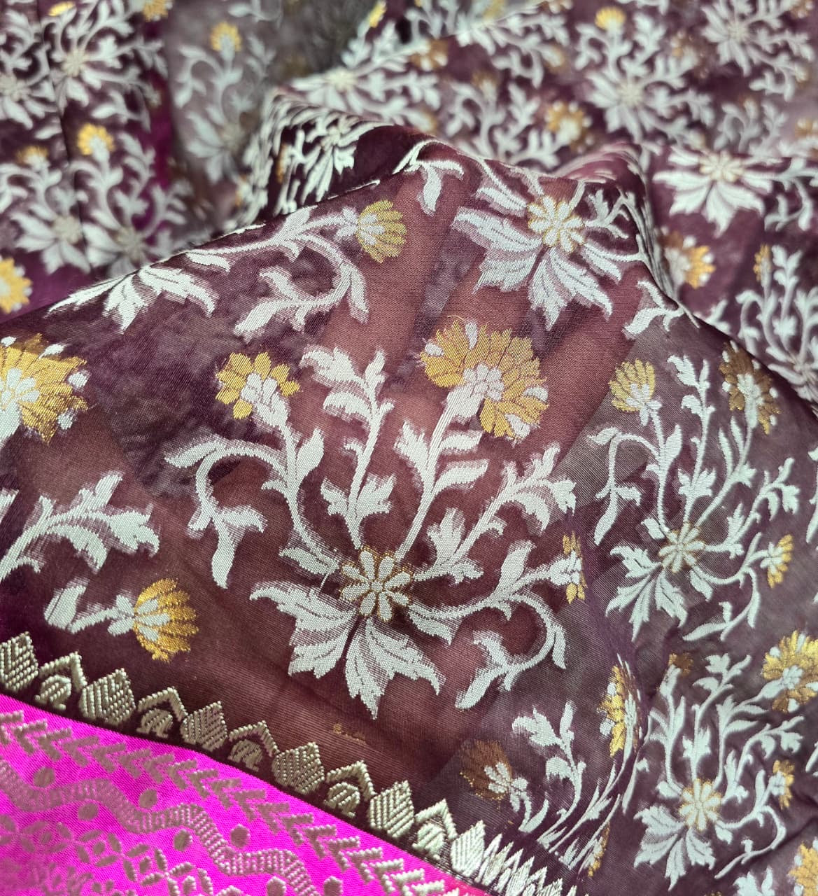 Kora iktara saree nakshi jamdani border saree wedding sari SaffronFashion