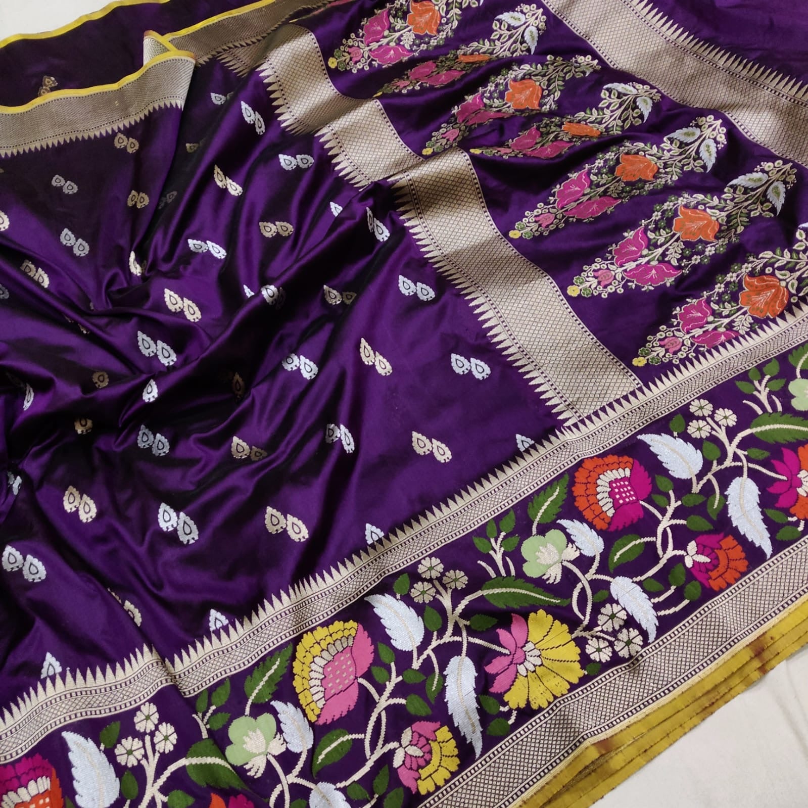 Floral Katan Handwoven zari saree Indian sarees - Saffronfashionindia