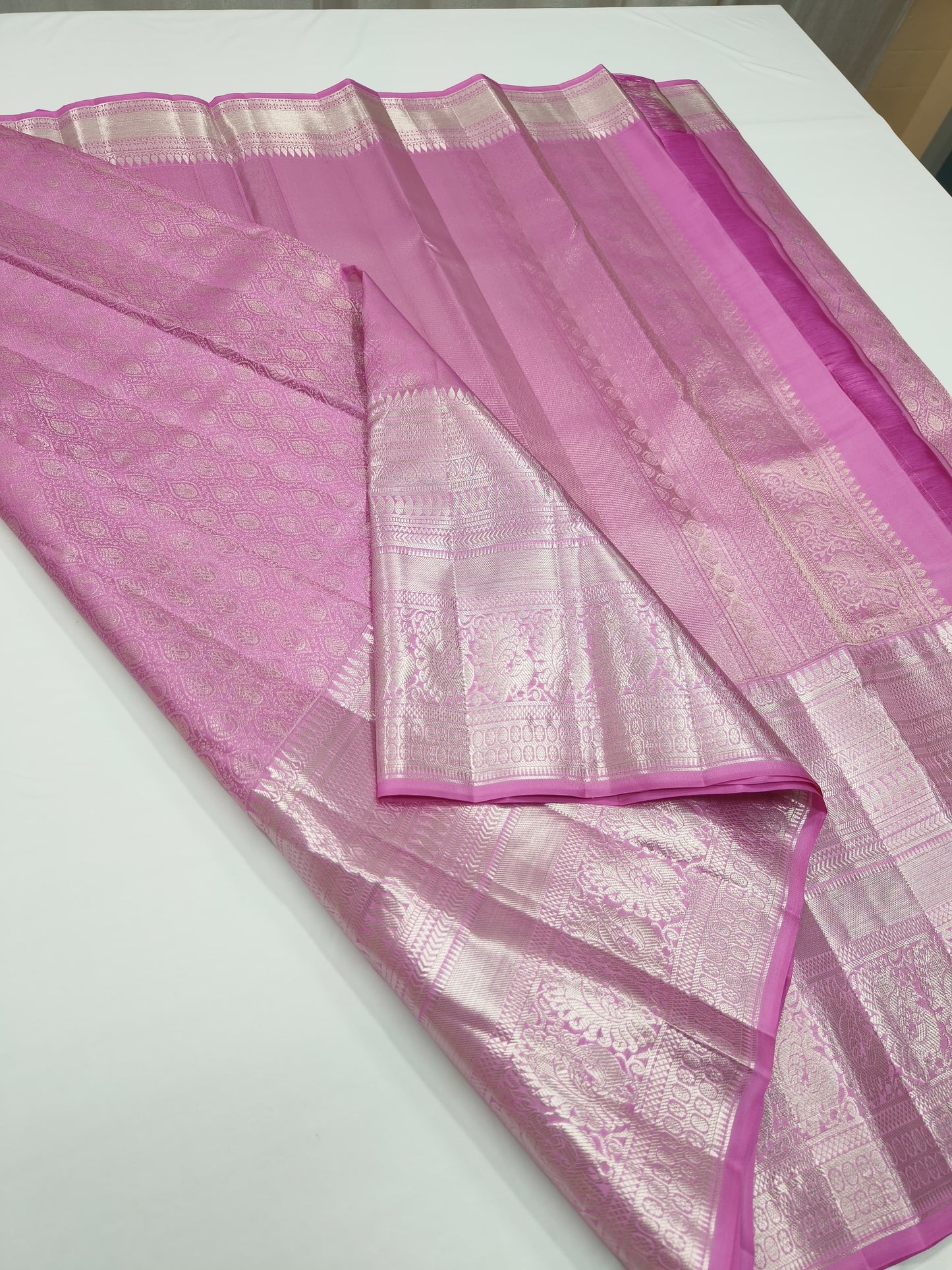 Pink Kanjeevaram Pure Silk Sarees Handwoven saree - Saffronfashionindia