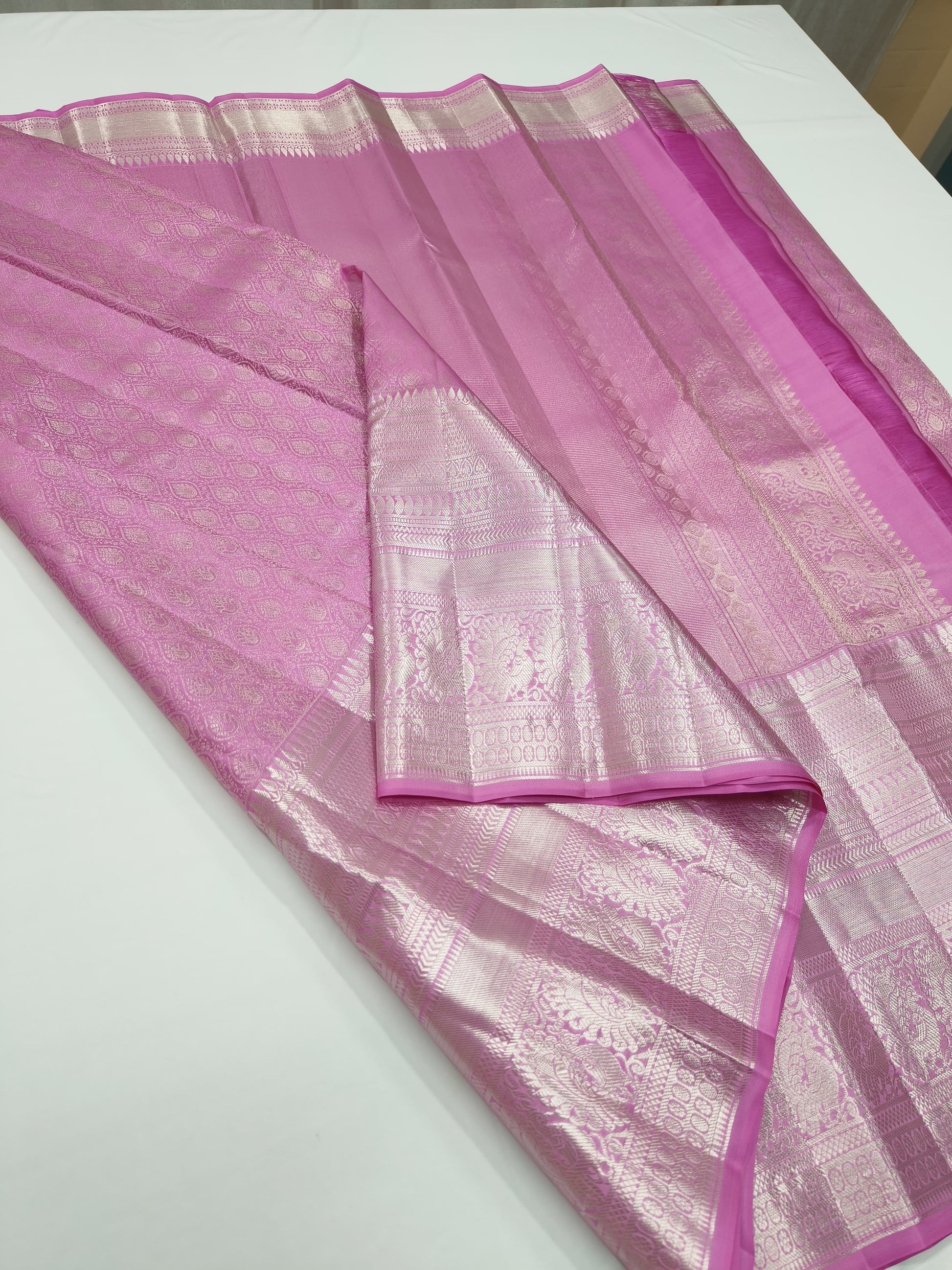 Pink Kanjeevaram Pure Silk Sarees Handwoven saree - Saffronfashionindia