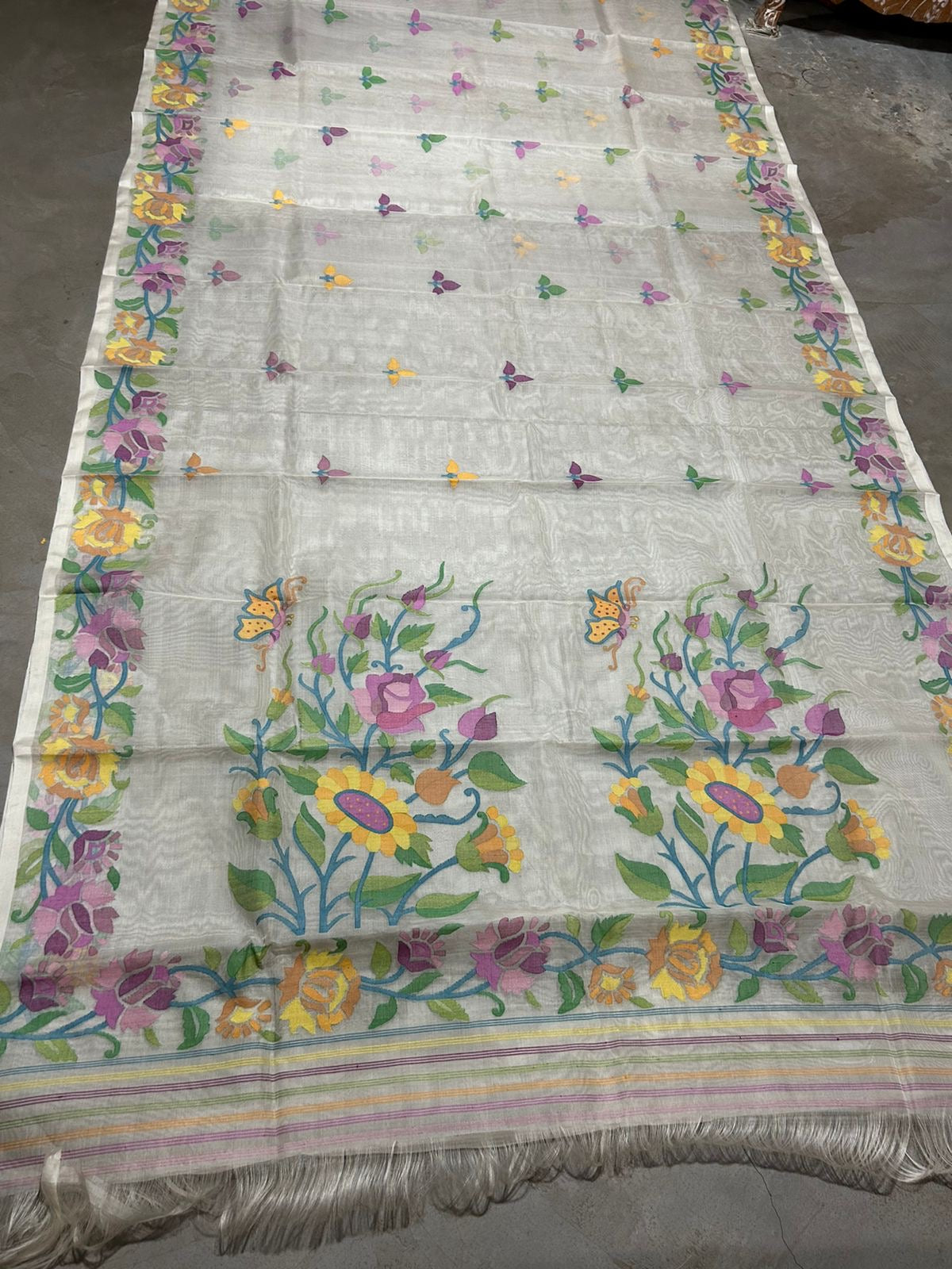 Mahisha Tantuj Jamdani Saree - Saffronfashionindia