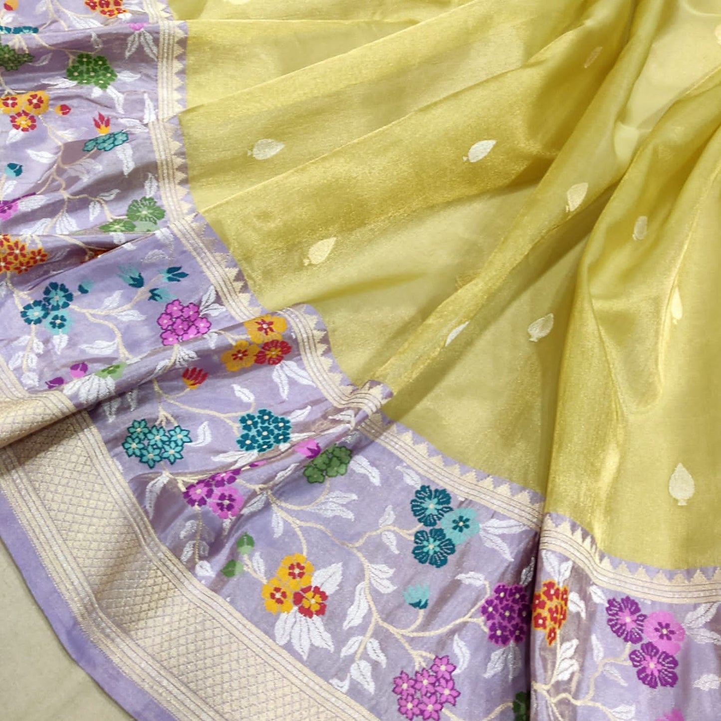 Lamina tissue Handwoven zari beautiful saree - Saffronfashionindia