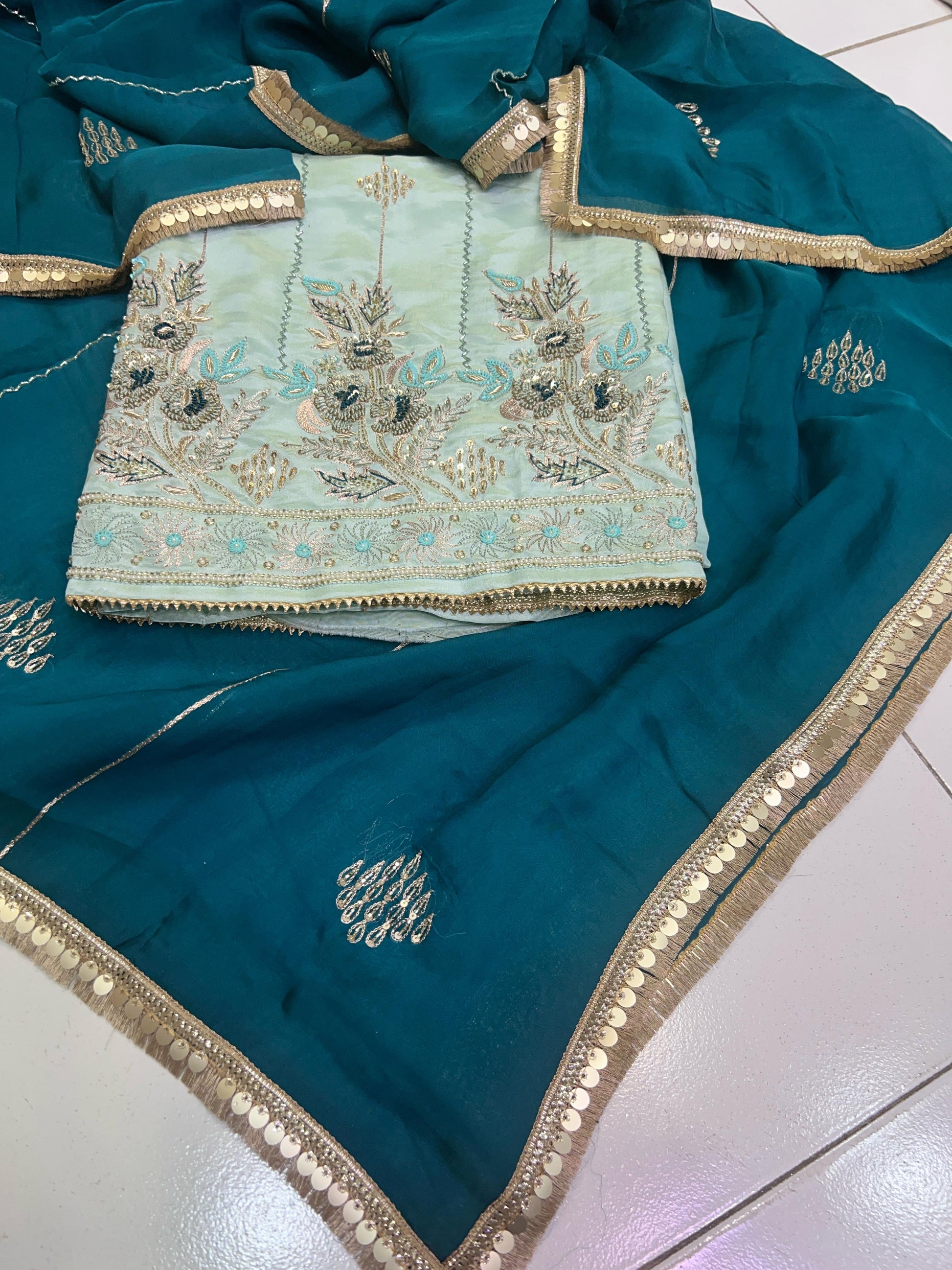 Preeto Summer organza crepe Indian salwar suit - Saffronfashionindia