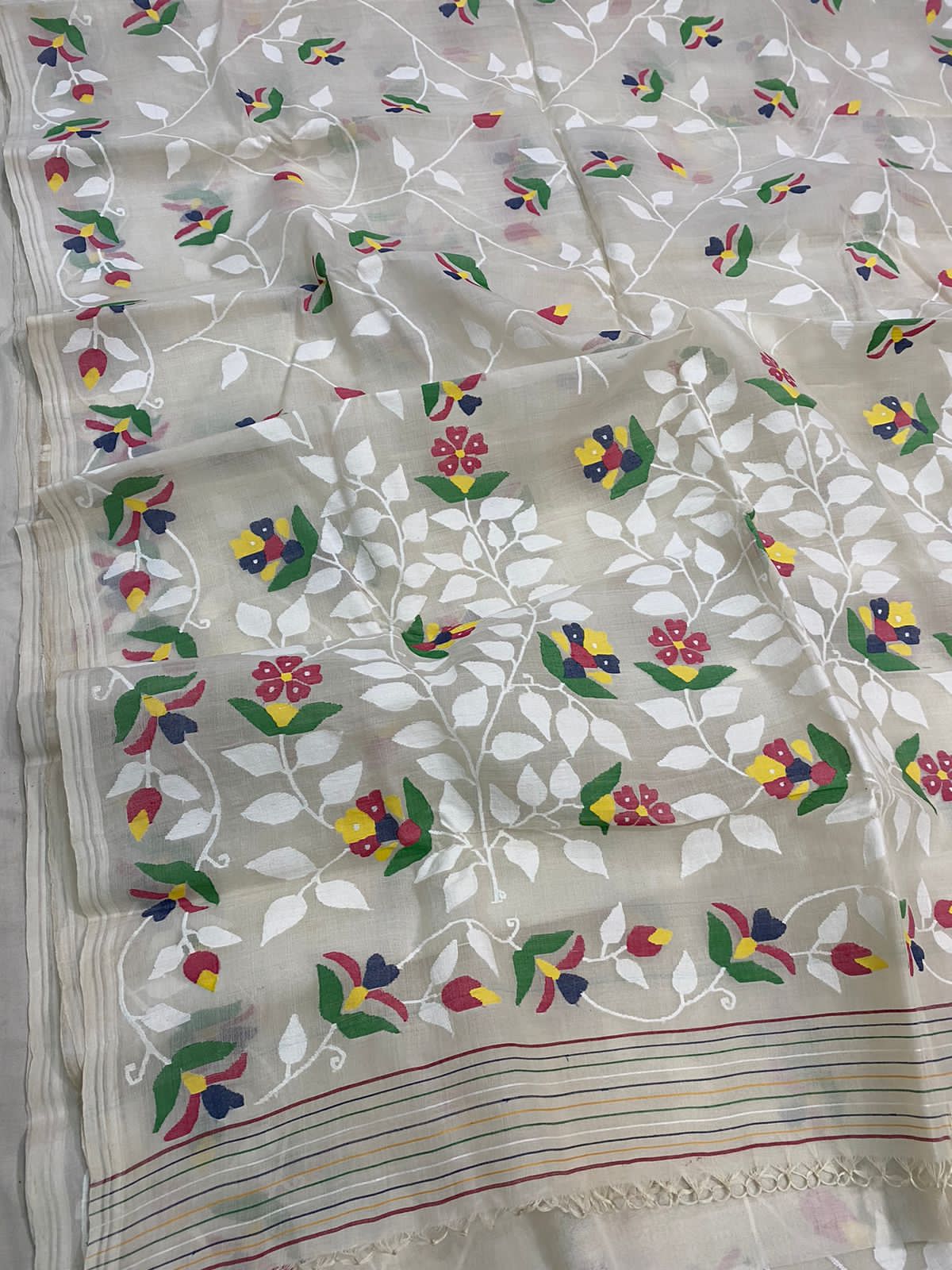 Ramaika Tantuj jamdani saree - Saffronfashionindia