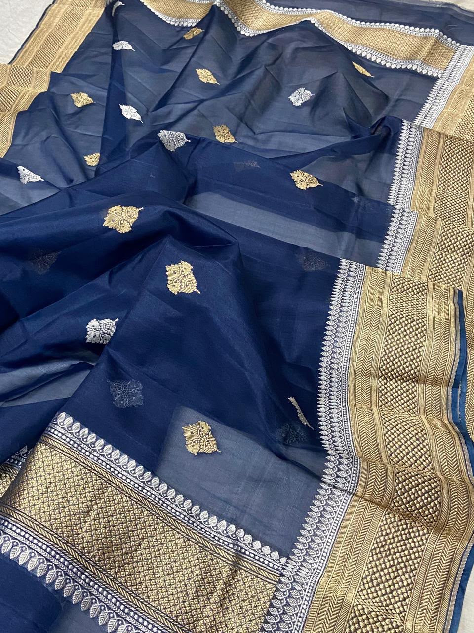 Kora dupatta border Indian dupatta traditional dupatta Saffronfashionindia