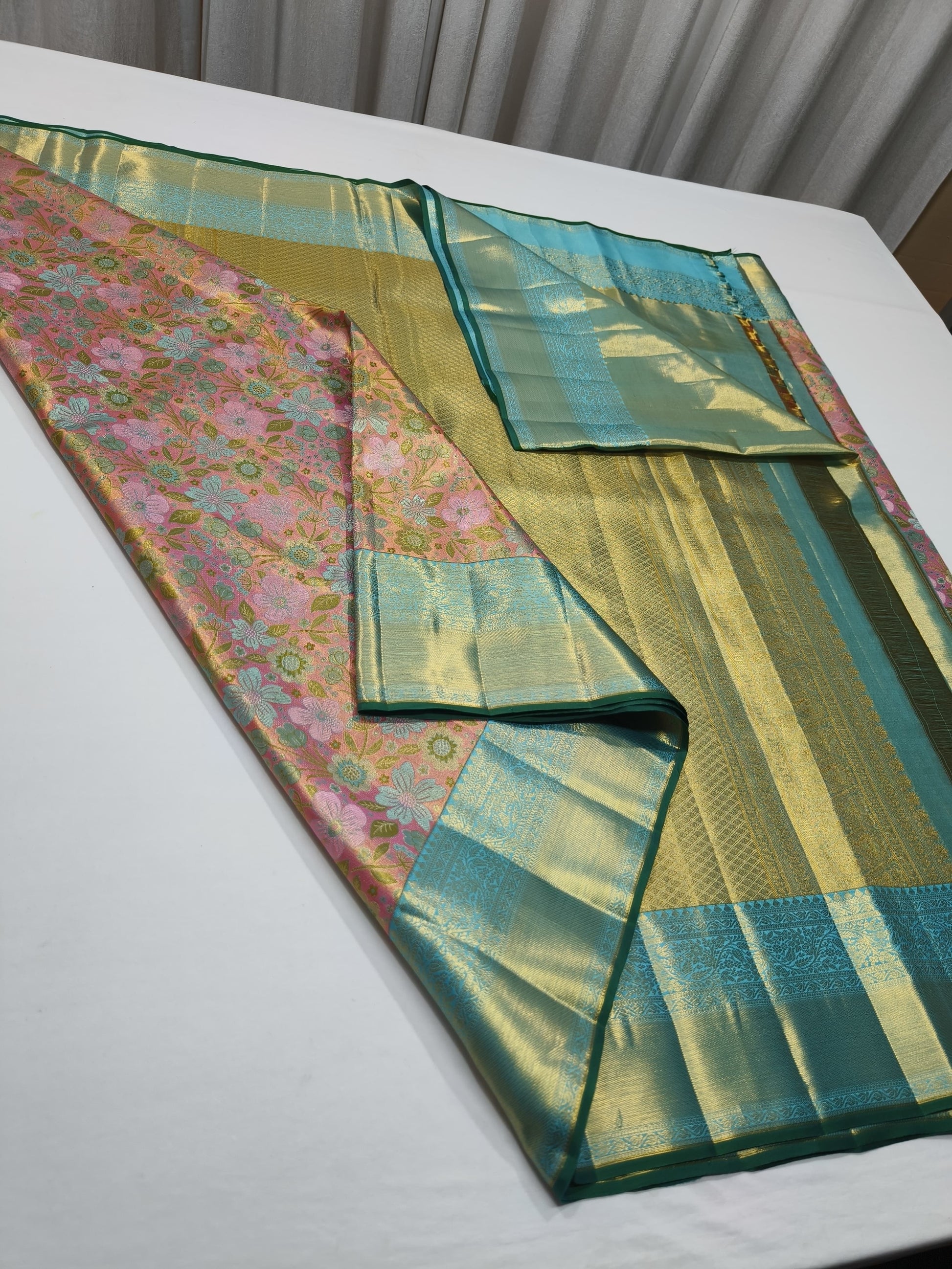 Pure Kanjeevaram Saree Floral silk Sarees - Saffronfashionindia