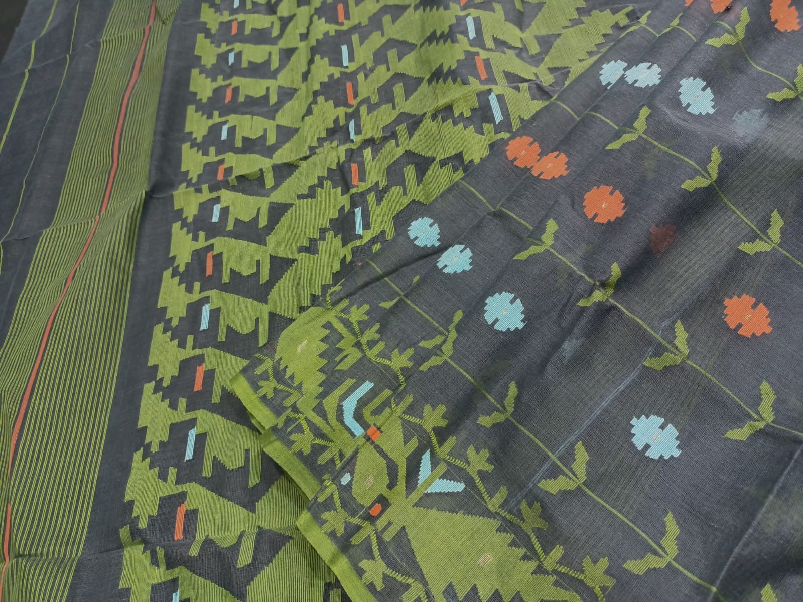 Nuzrat cotton jamdani Indian sarees - Saffronfashionindia