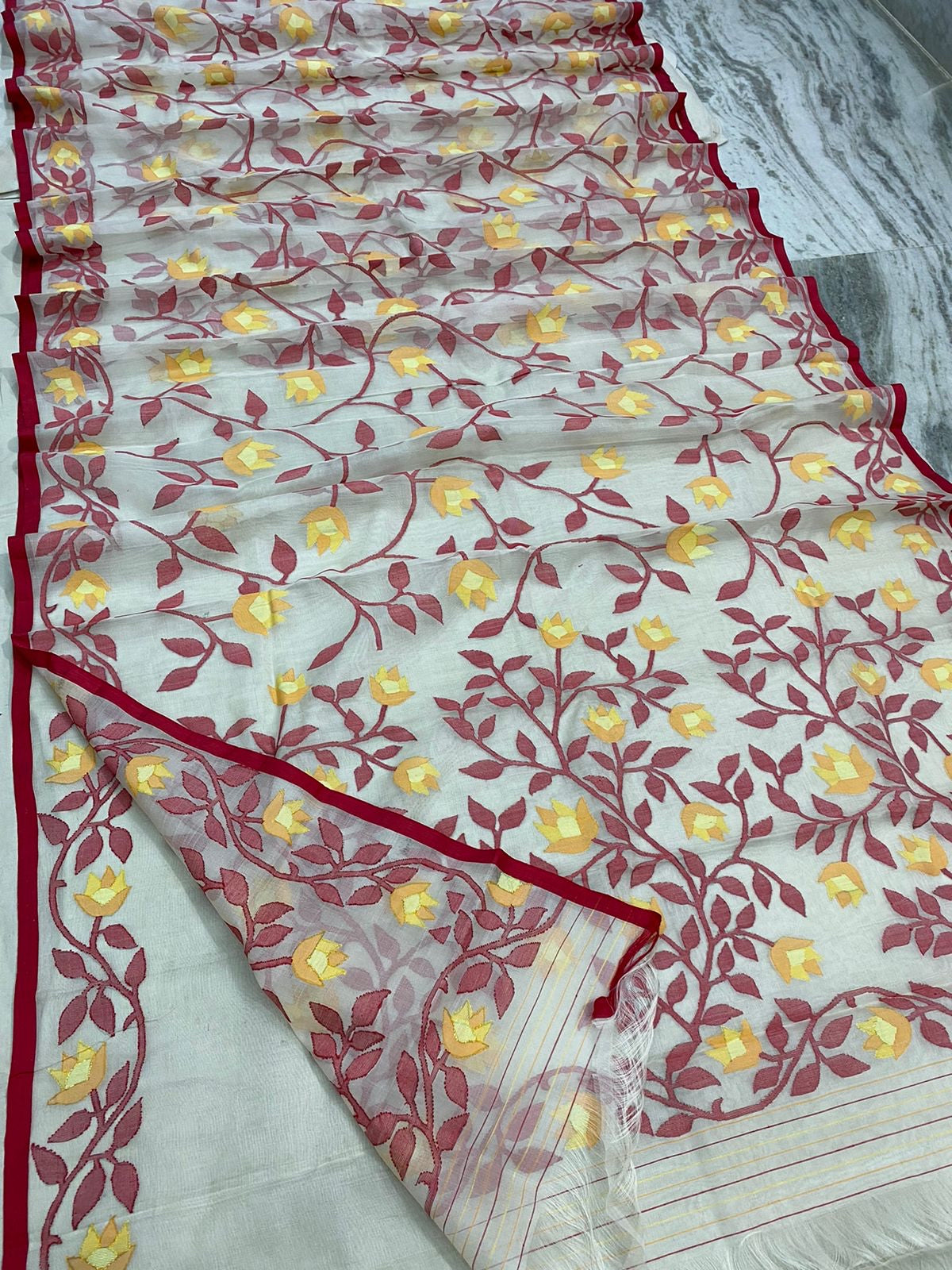 Raimasha tantuj jamdani saree - Saffronfashionindia