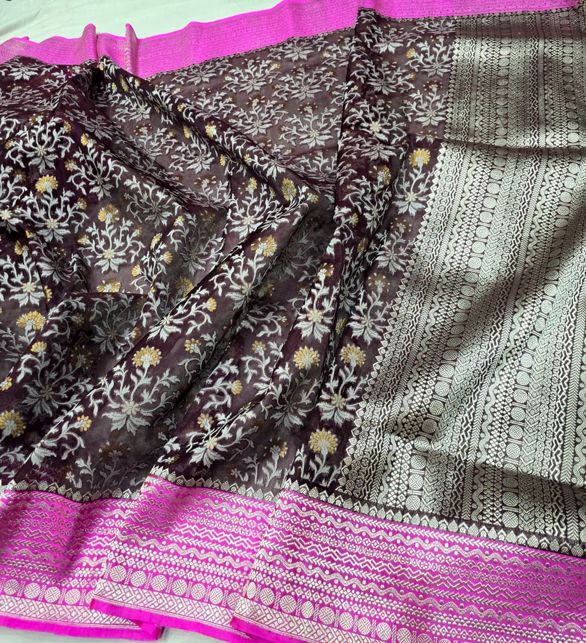 Kora iktara saree nakshi jamdani border saree wedding sari SaffronFashion