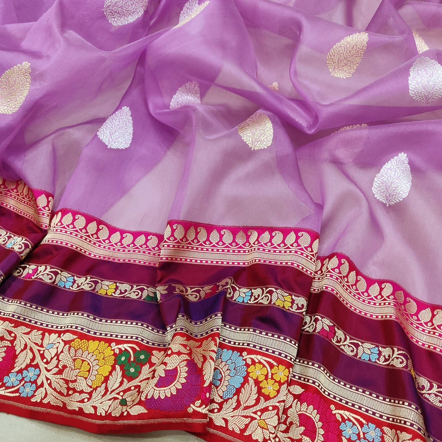 Pishika kora handwoven kadwa saree women sarees - Saffronfashionindia