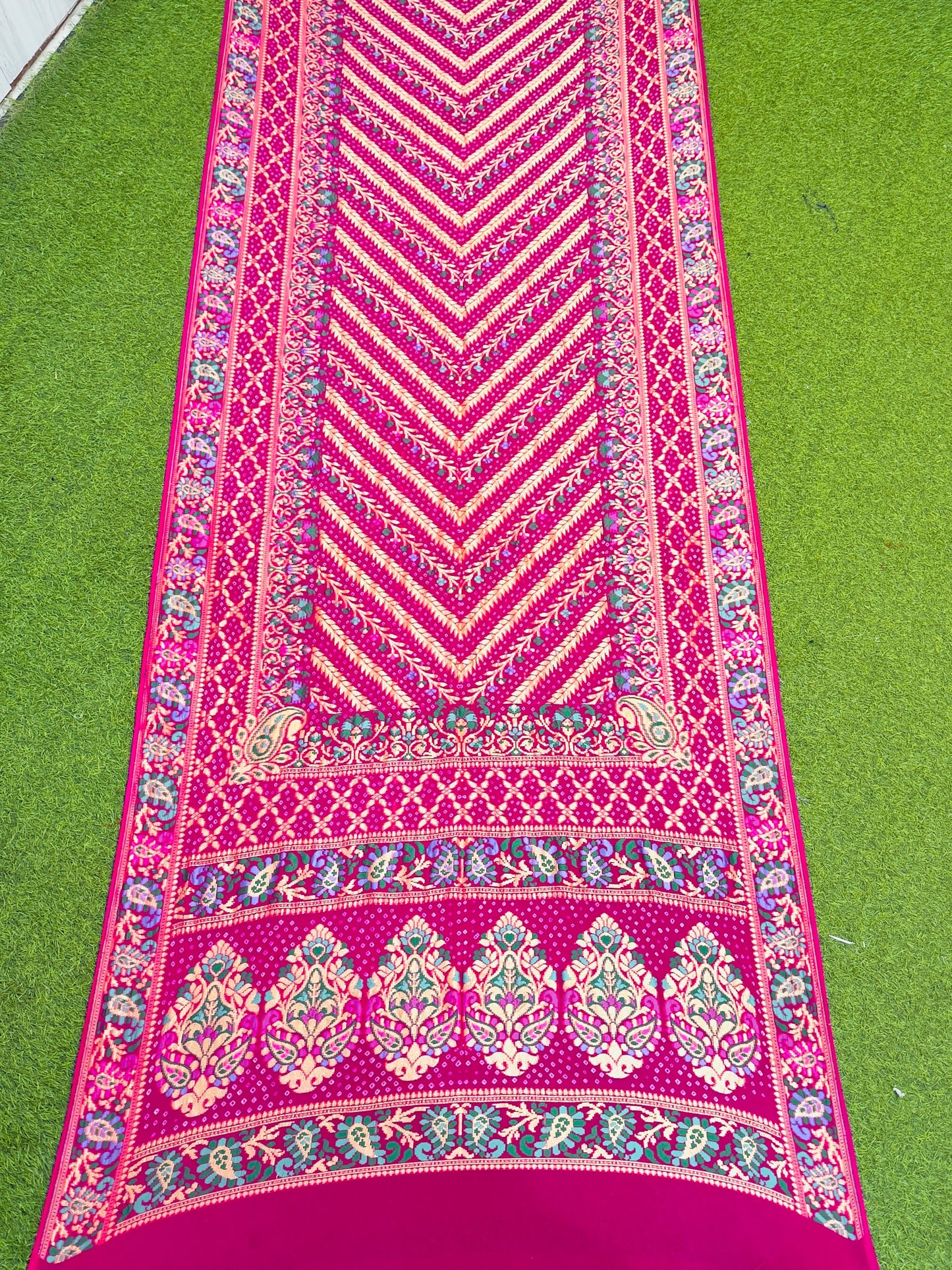 Gorgette saree Banarsi saree meenakari sari blouse Saffronfashionindia