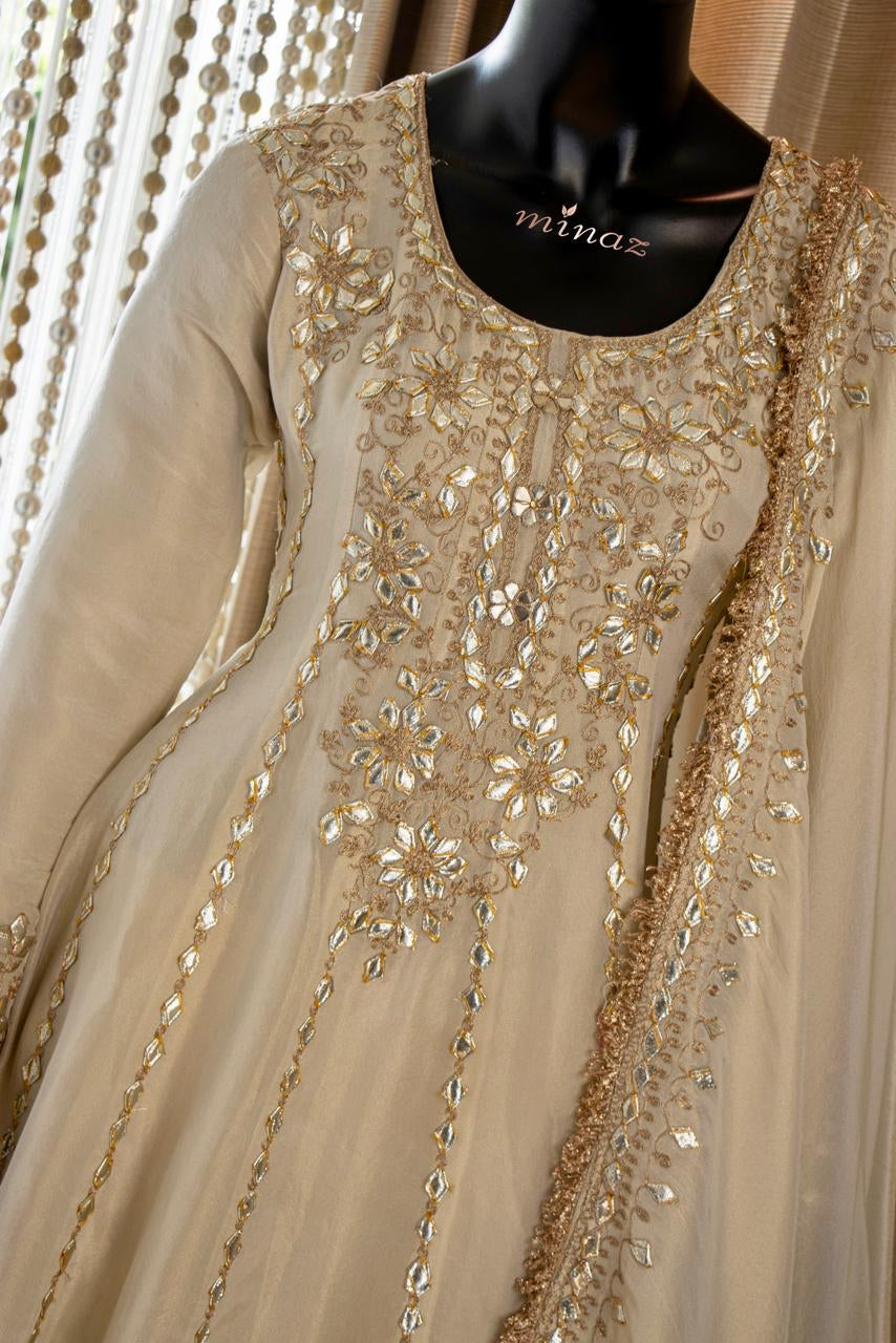 Maheem Pakistani gharana dress SaffronFashion
