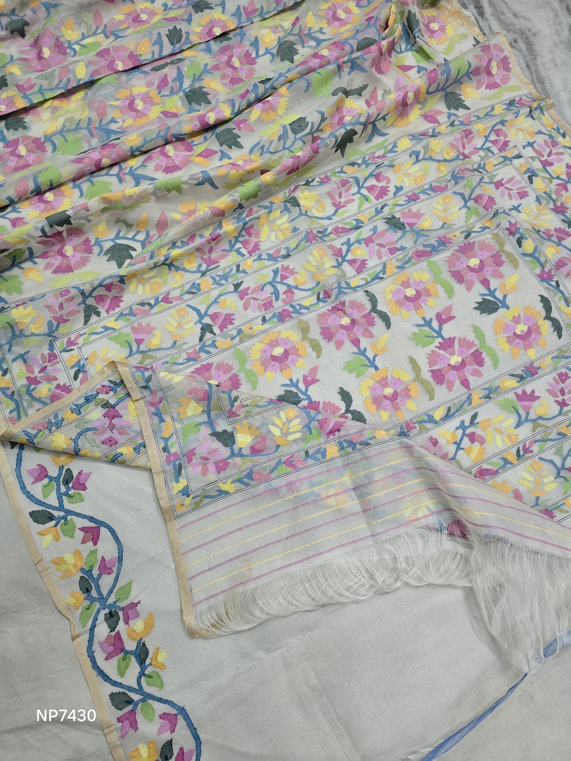 Vanisha tantuj saree jamdani saree Floral sari blouse Saffronfashionindia