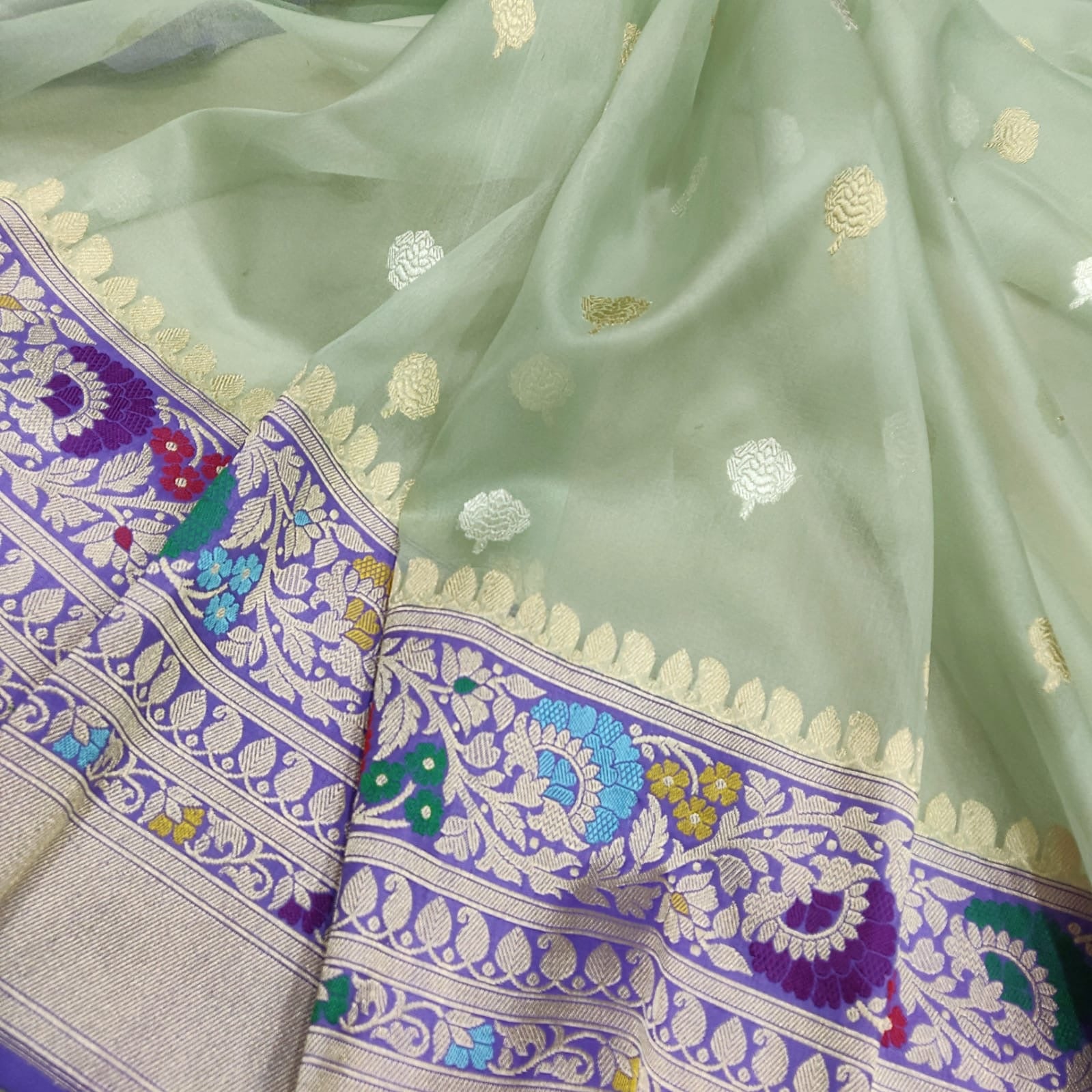 Oniva Kora saree handwoven saree Indian kora kadwa sarees - Saffronfashionindia