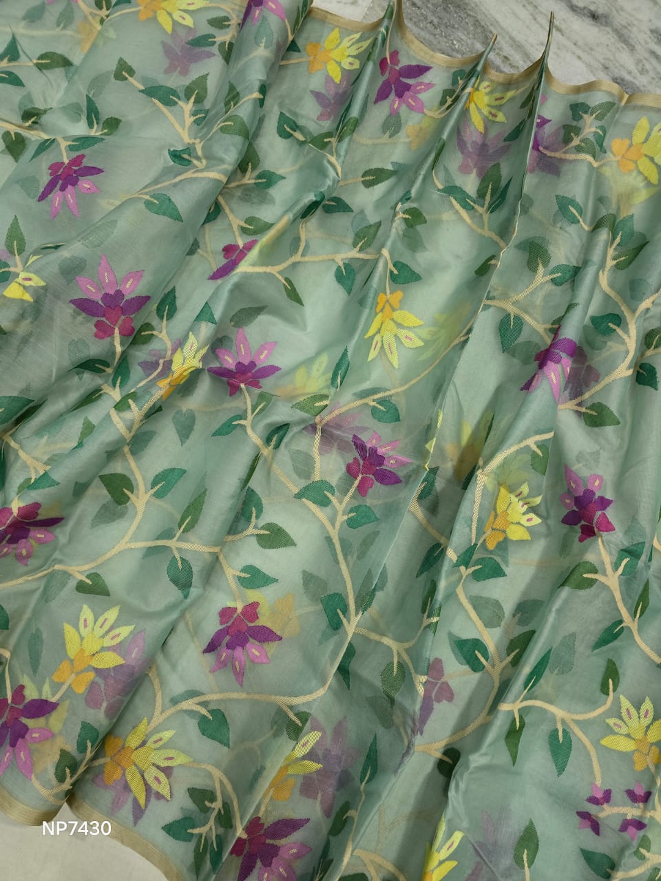Reshmka Jamdani Saree Muslin Tantuj Saree - Saffronfashionindia