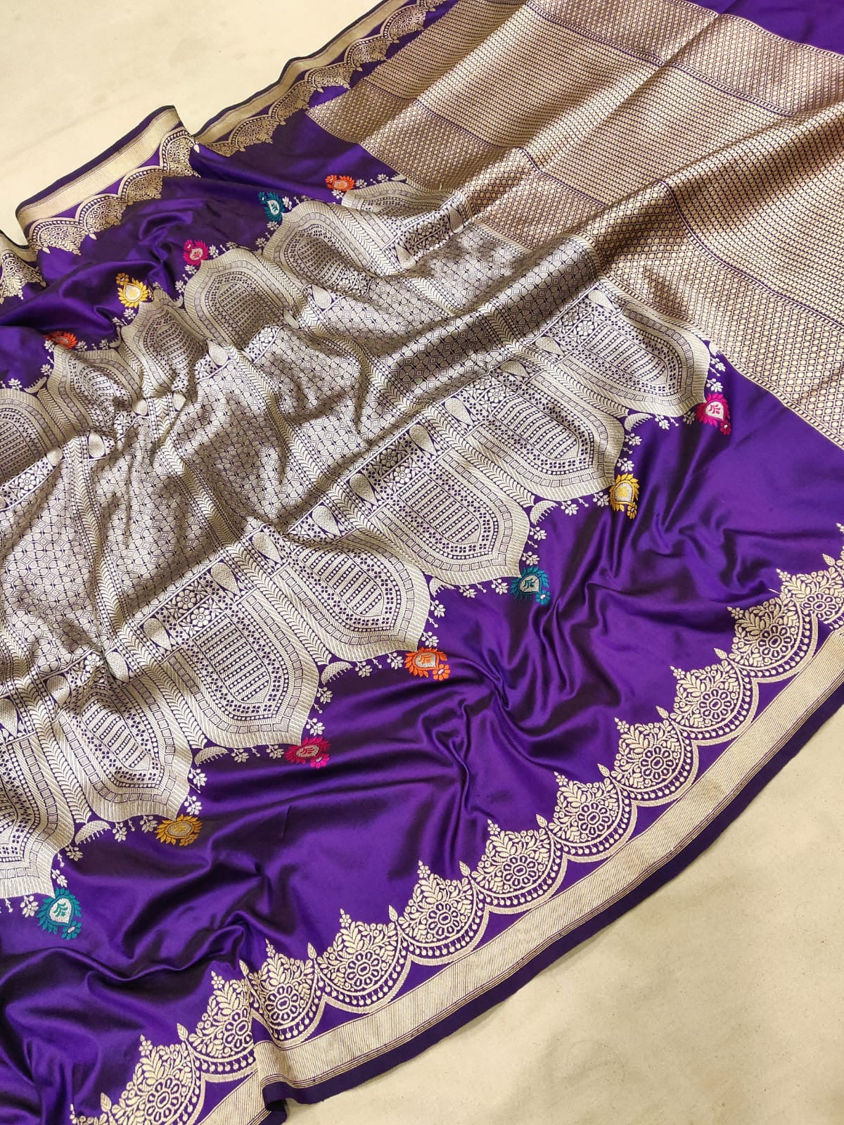 Anvesha katan silk Indian Handwoven Sarees - Saffronfashionindia