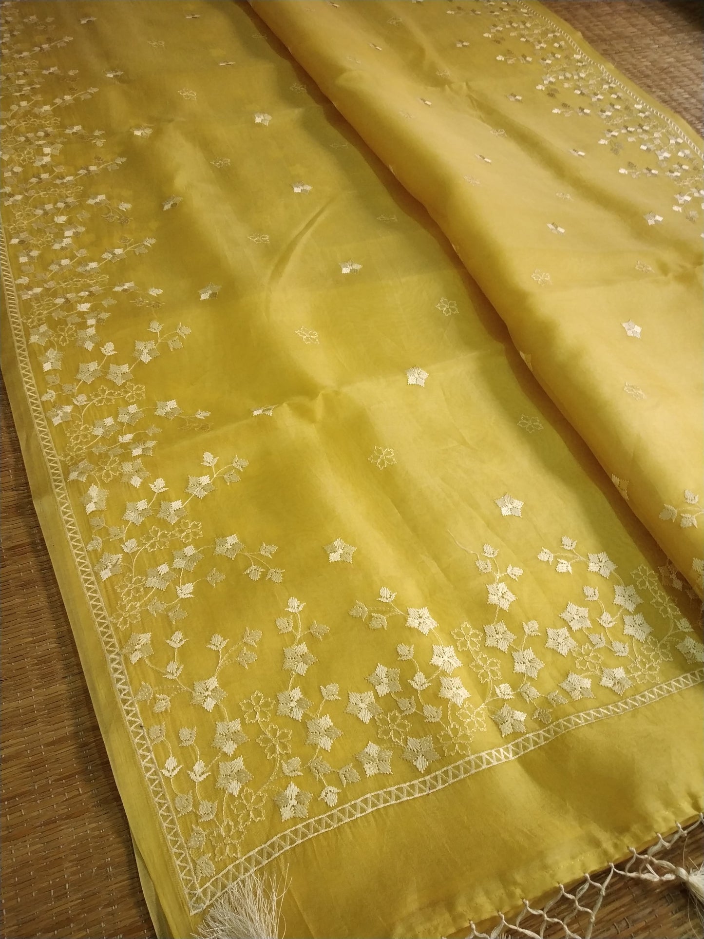 Star Inspired Organza Silk Saree Embroidery Indian saree - Saffronfashionindia