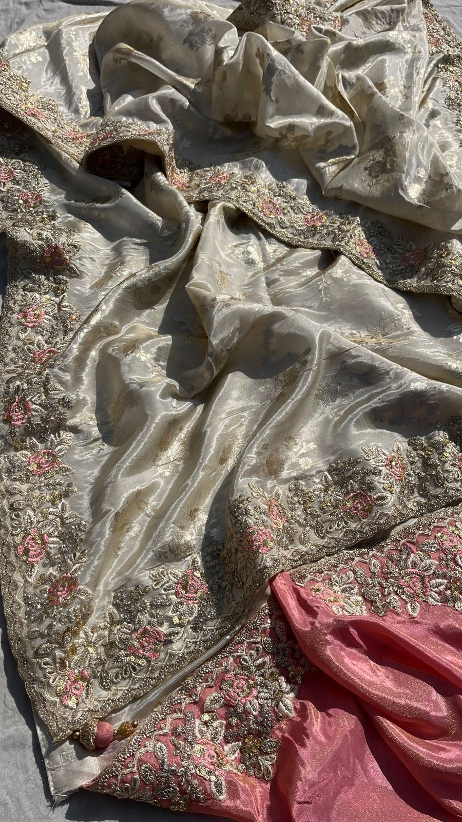 Lavita banarsi munga silk saree women sarees - Saffronfashionindia