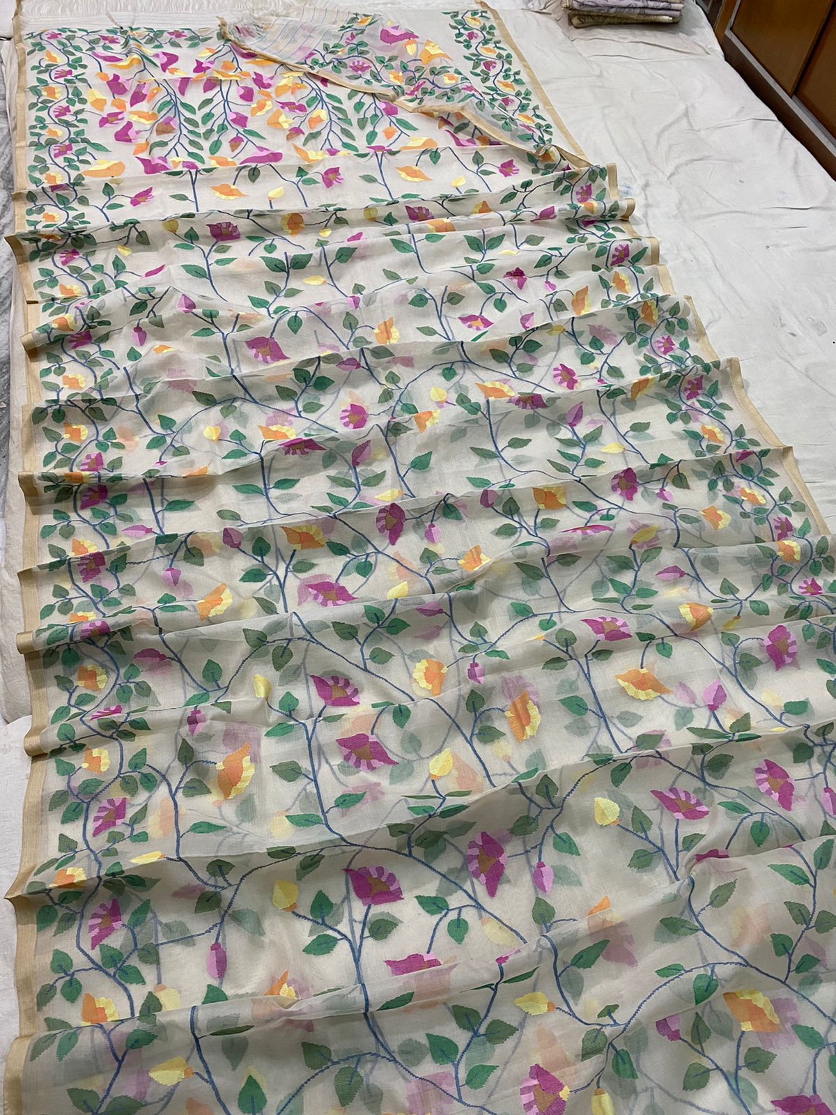 Kiara muslin jamdani sarees - Saffronfashionindia