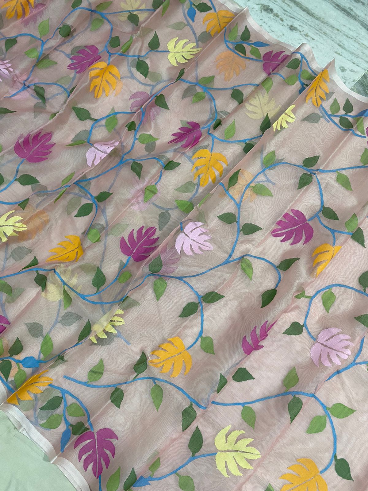 Divita tantuj handwoven jamdani saree - Saffronfashionindia