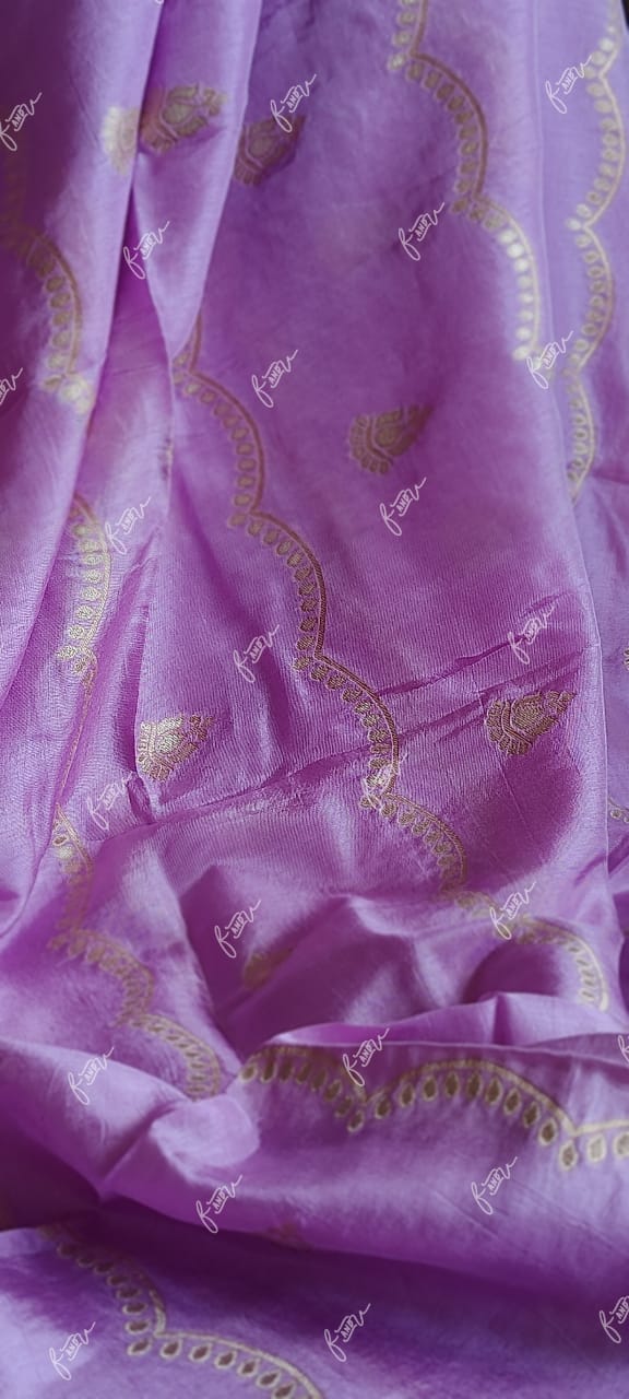 Mahisha munga crepe exclusive saree - Saffronfashionindia