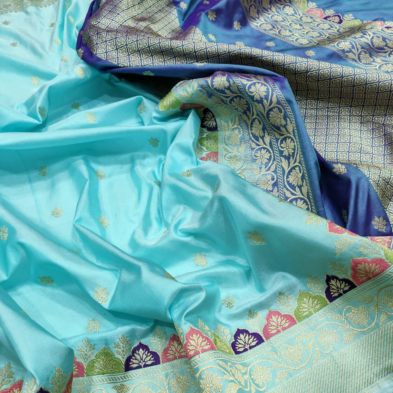 Firoza Katan silk kadwa saree - Saffronfashionindia