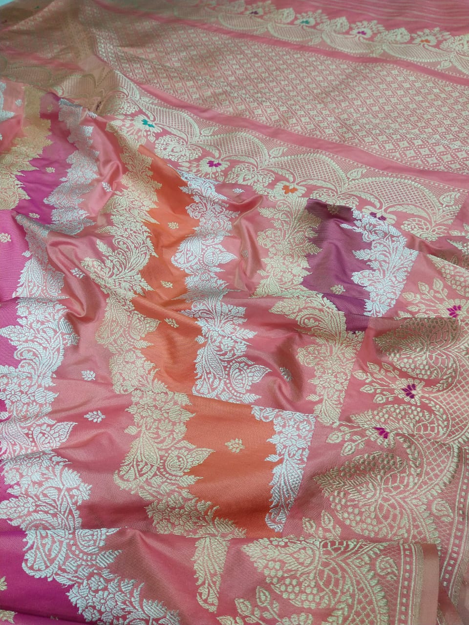 Rangkart premium Banarsi saree - Saffronfashionindia