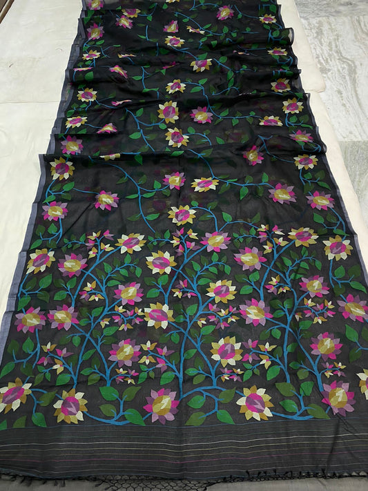 Wanisha muslin tantuj jamdani sari - Saffronfashionindia