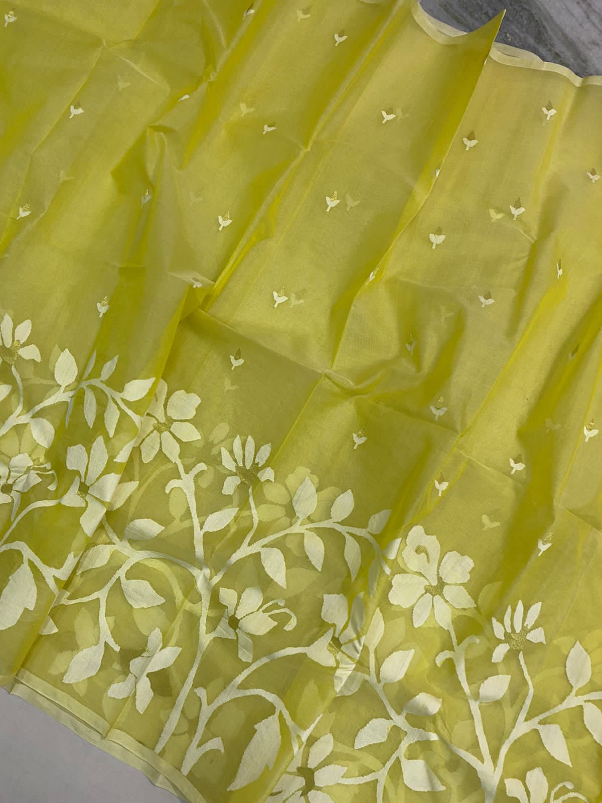 Rubik tantuj jamdani saree - Saffronfashionindia