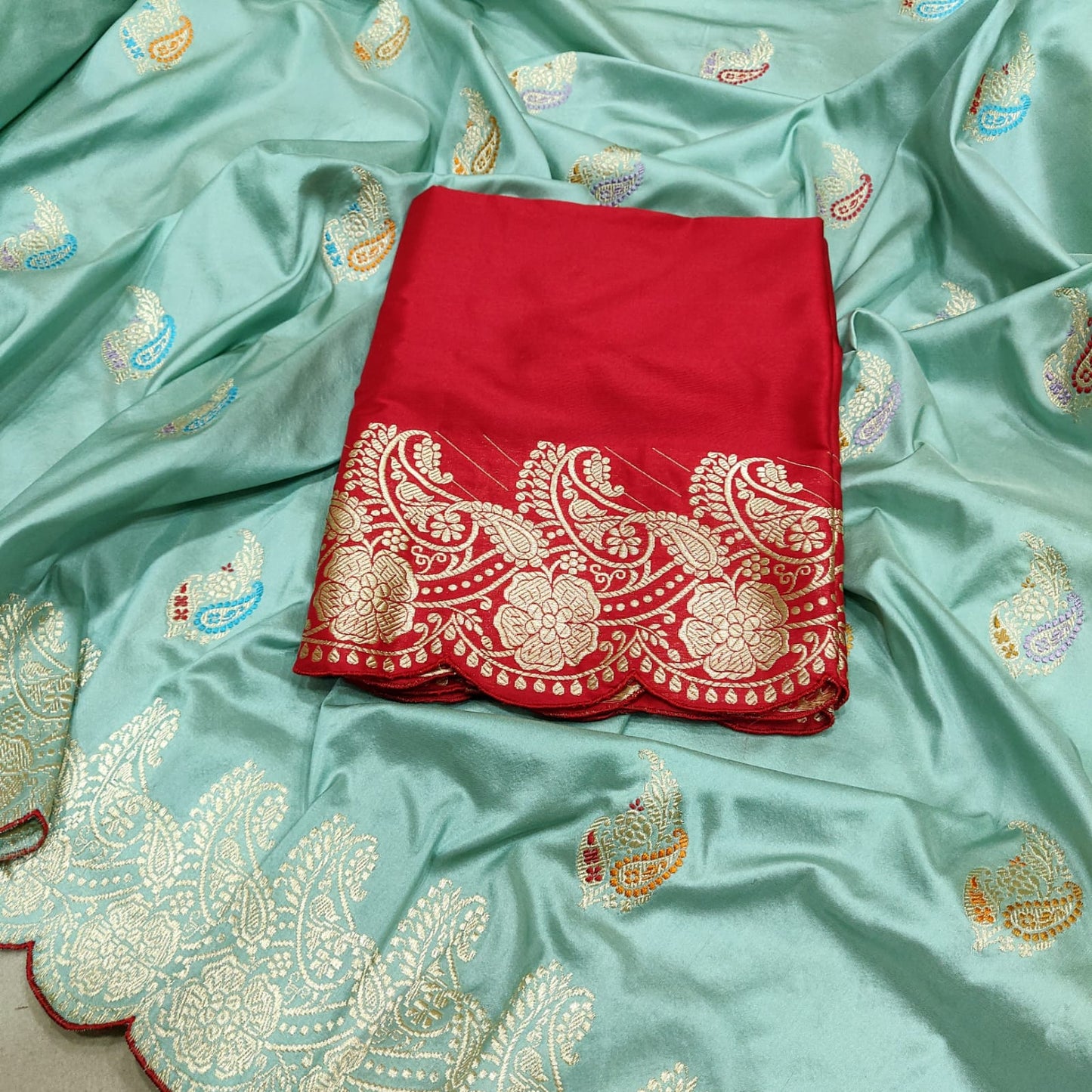 Firoza Katan paisley handwoven saree - Saffronfashionindia