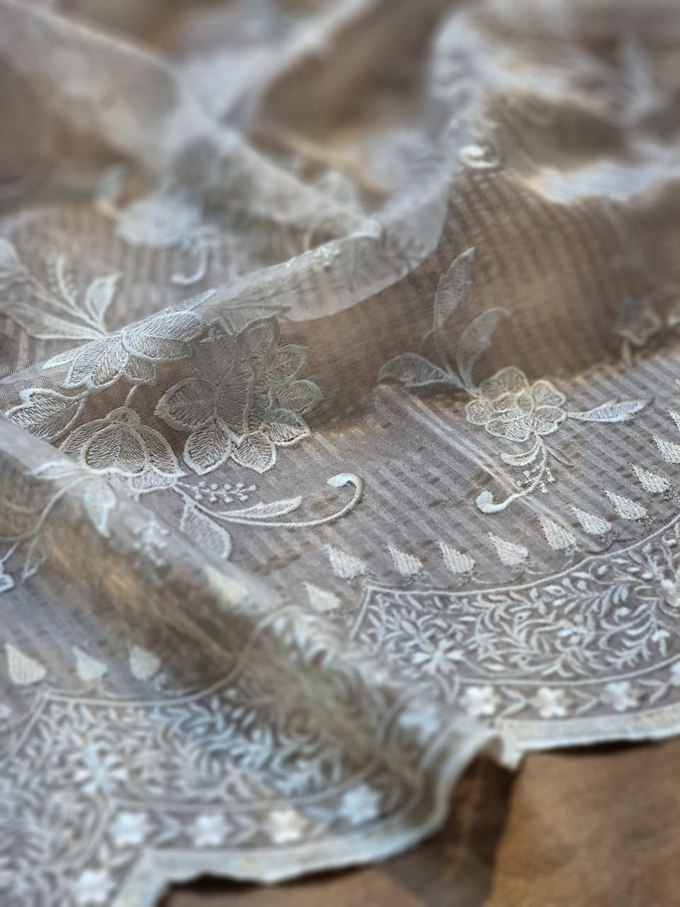 Ruvi organza silk tissue saree - Saffronfashionindia