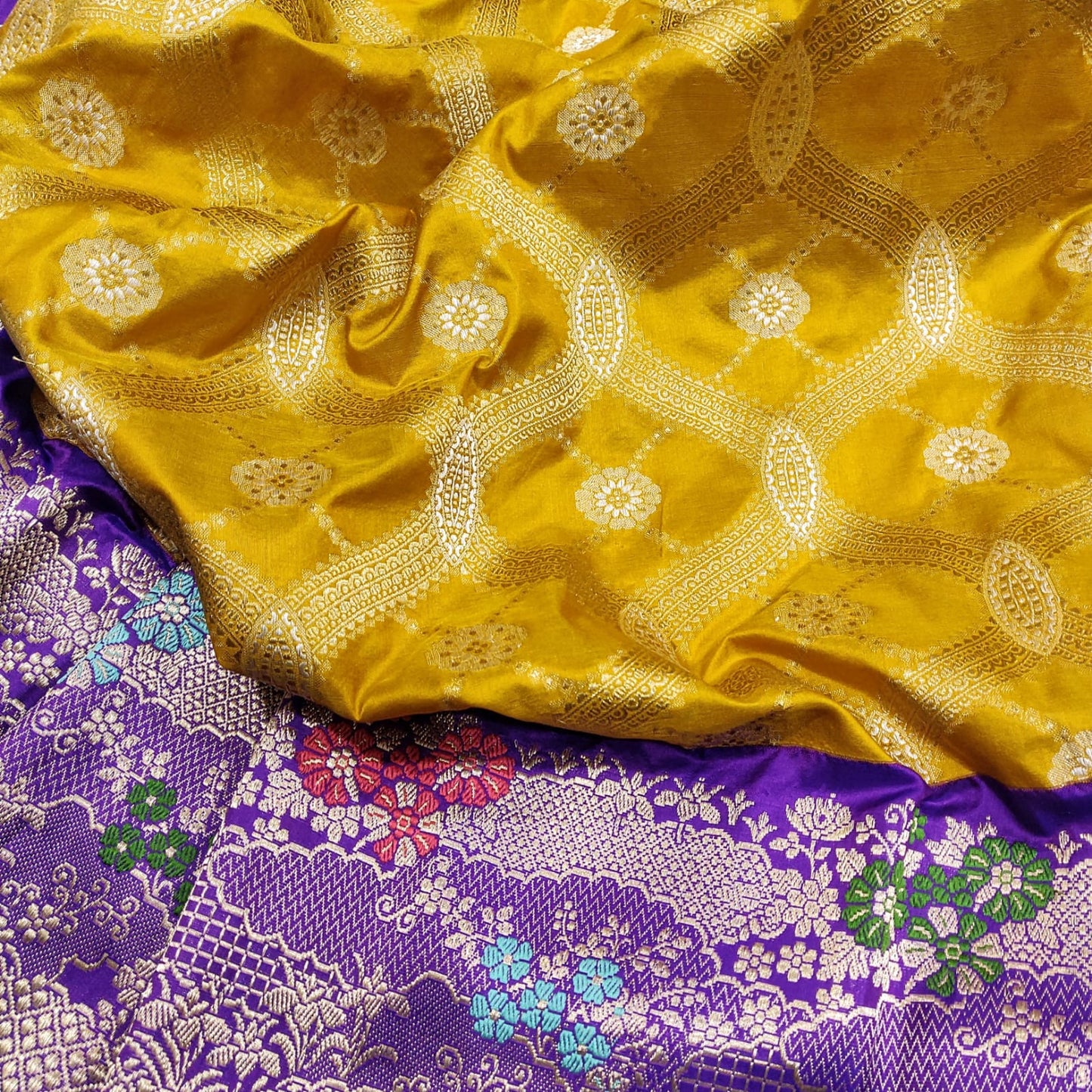 Urfi Katan silk handwoven zari saree - Saffronfashionindia