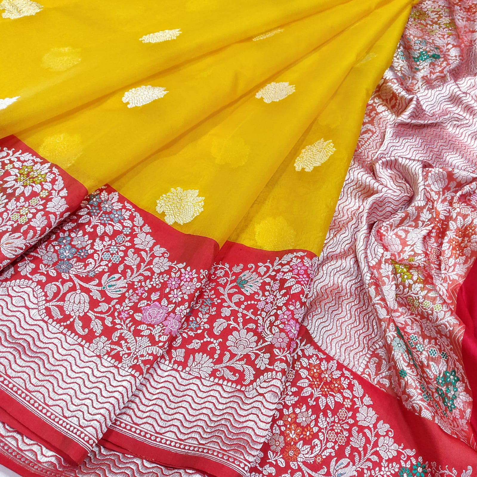 Noor kora handwoven saree - Saffronfashionindia